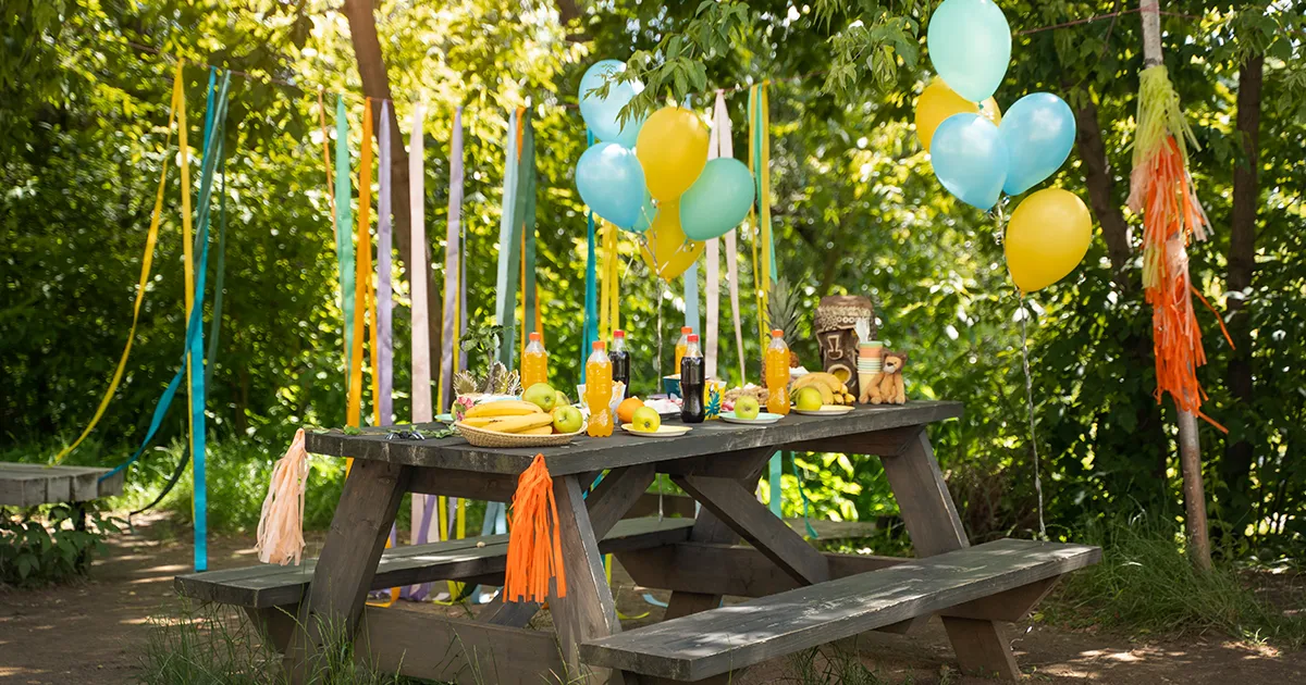 Capture Candid Moments with Bubbles or Balloons